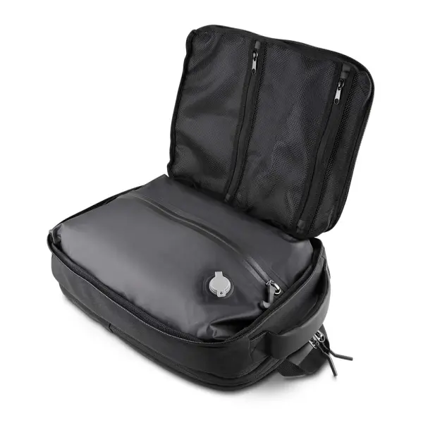 Mochila com Compartimento a Vácuo e Expansor Personalizada 